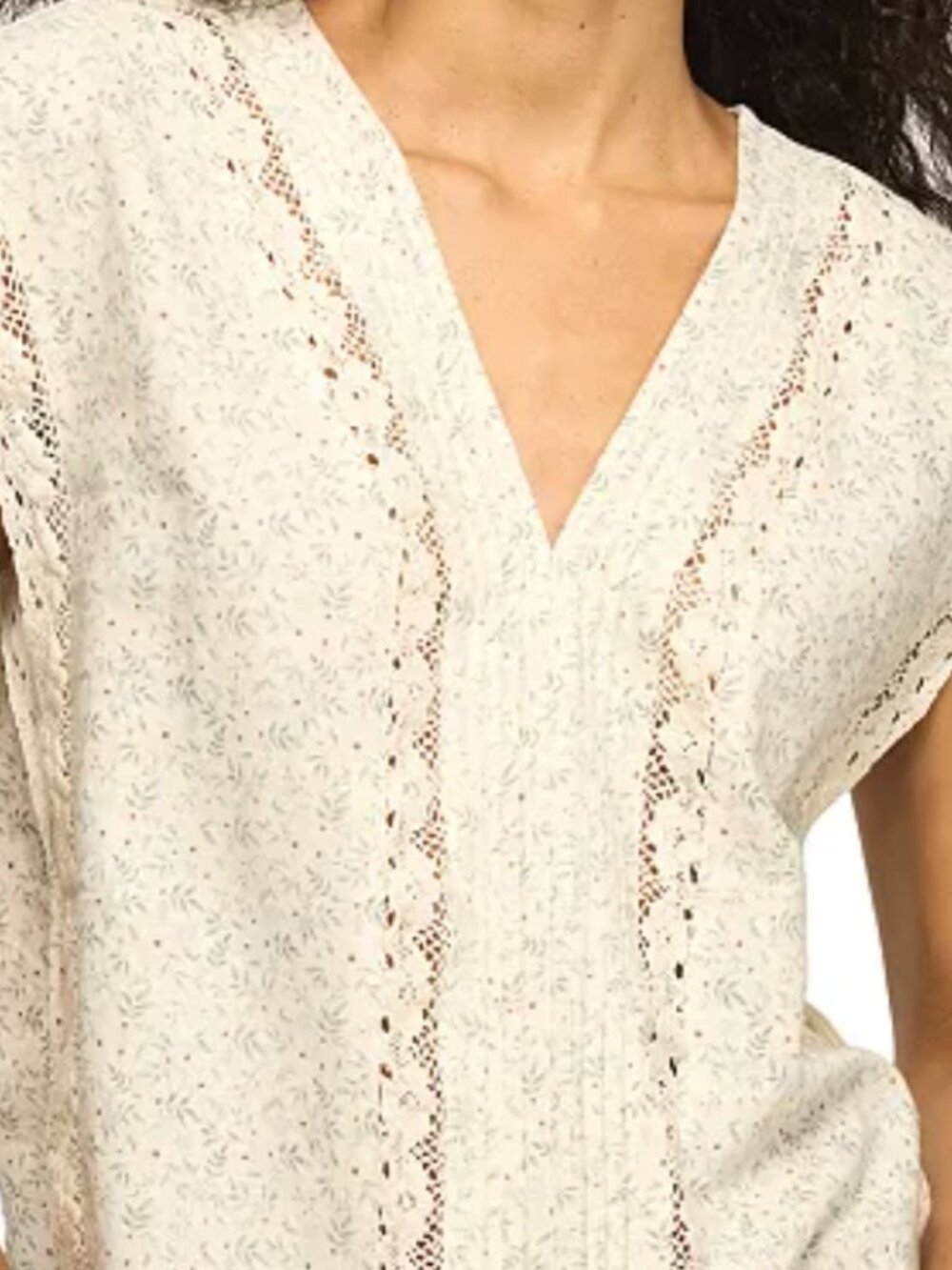 Lucky Brand Women's Lace Trimmed V-Neck Top SZ: XL - Picture 11 of 13